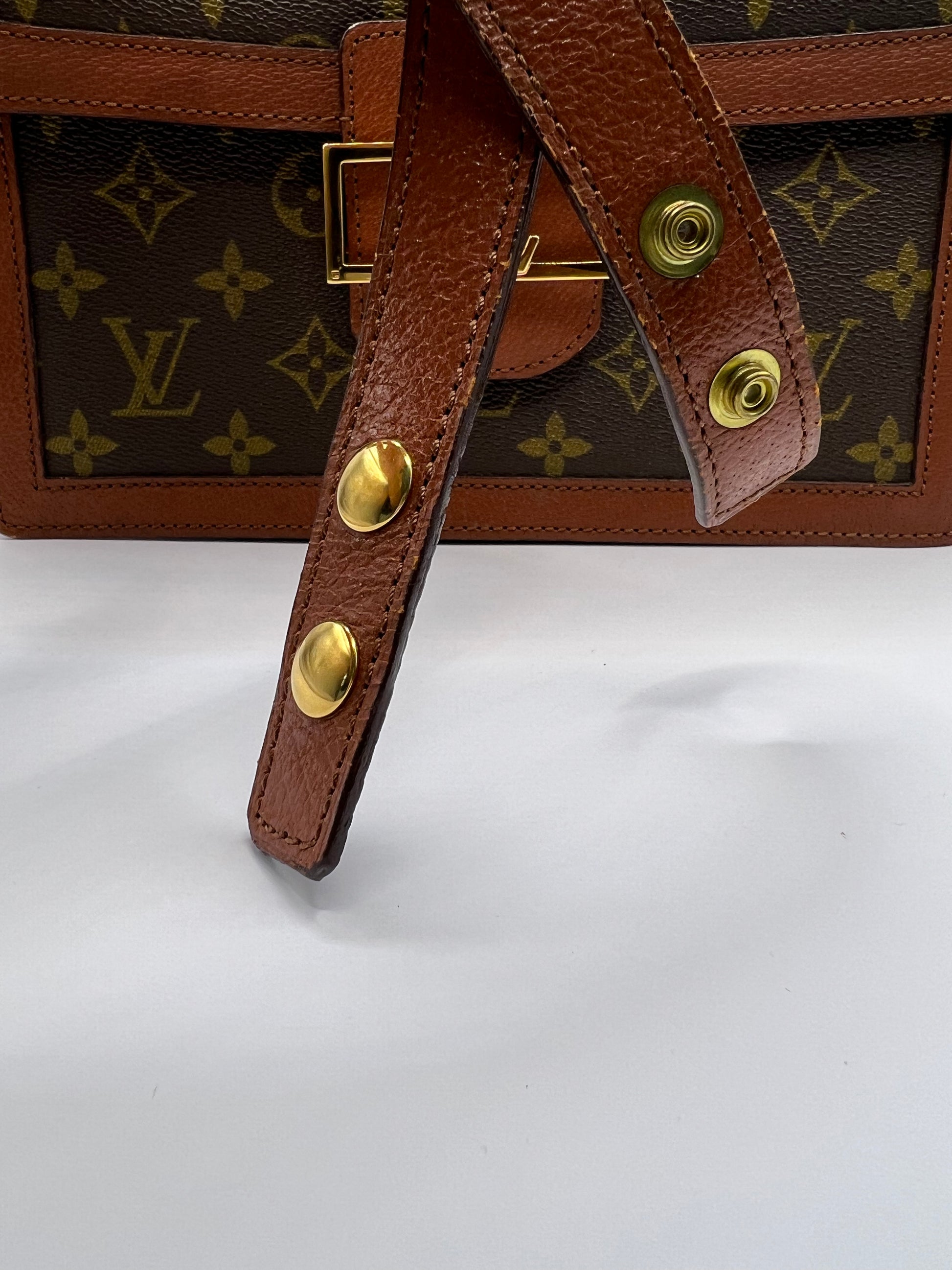 Pre-owned Dauphine Belt Bag Leather Bag In Brown