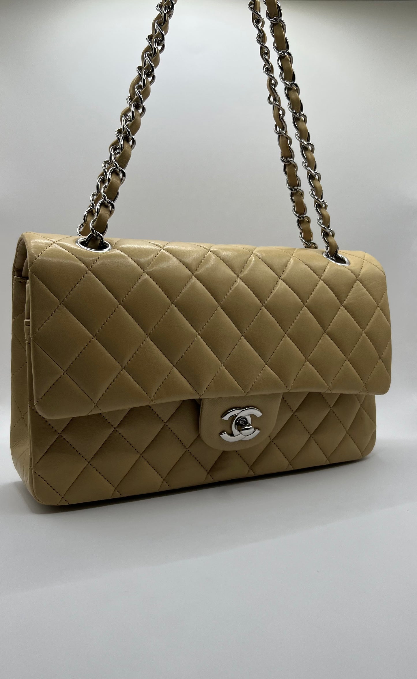 Chanel classic double flap