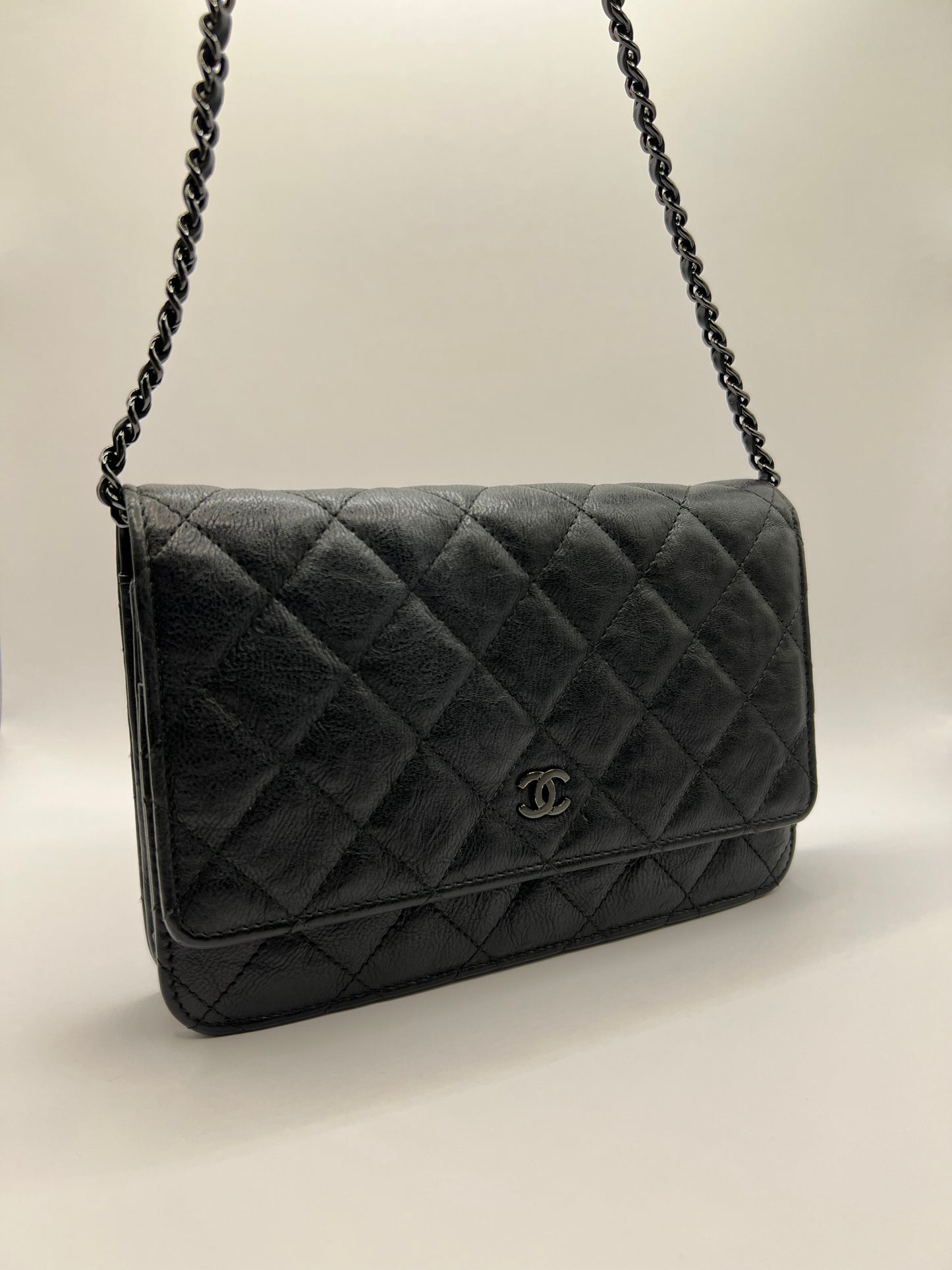 New 18C Chanel So Black Small Boy Classic Flap Bag – Boutique Patina
