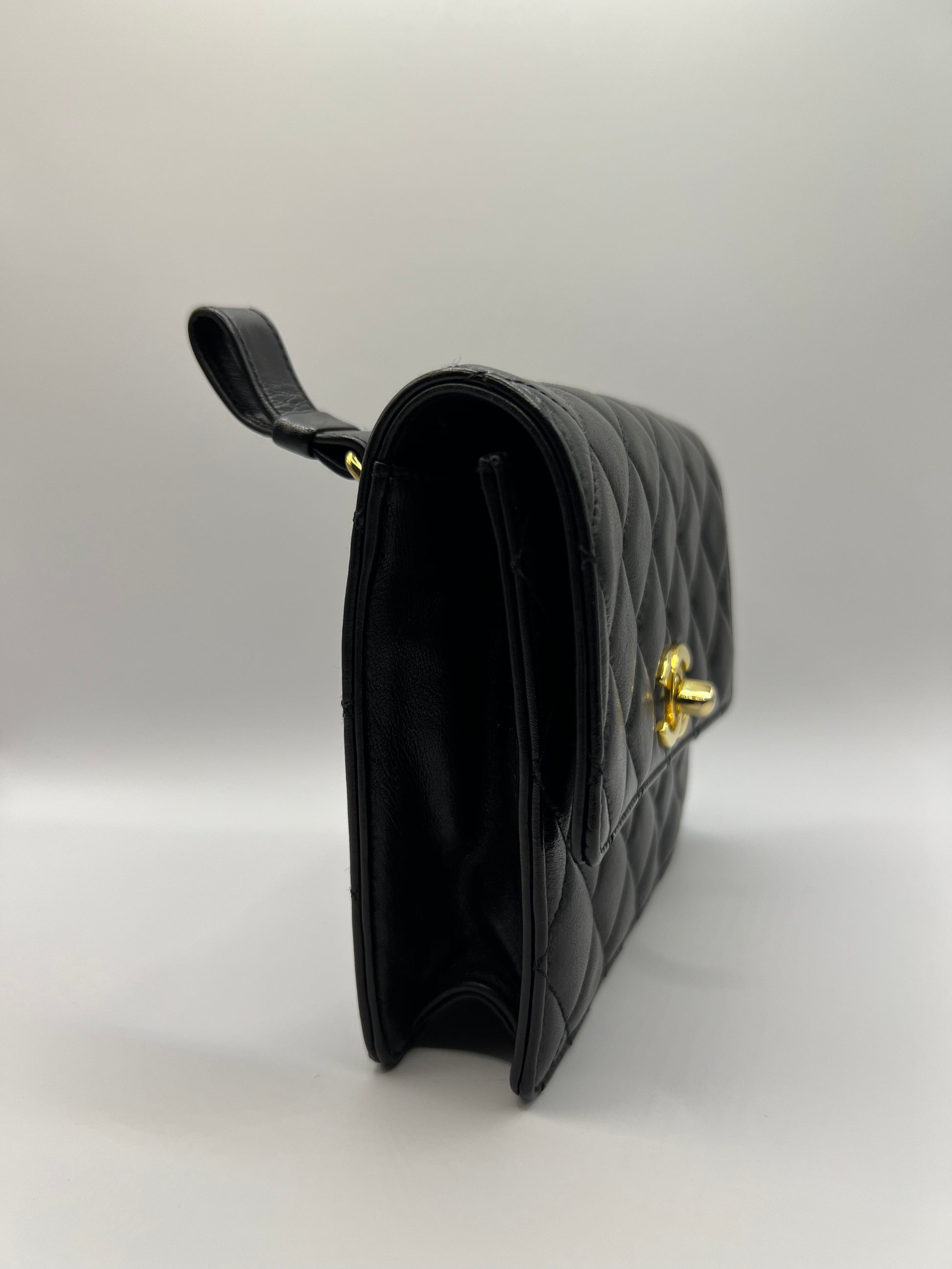 black chanel vintage bag